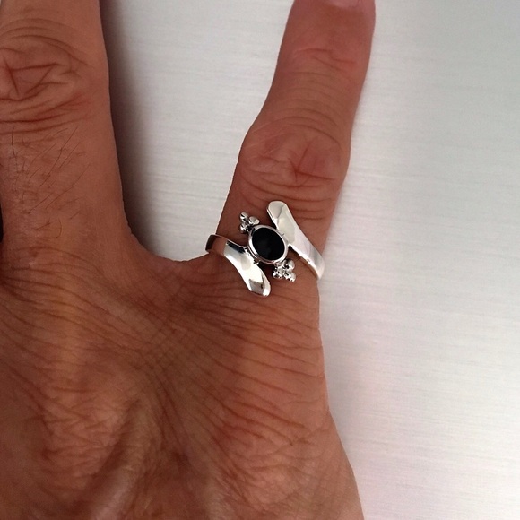 Sterling Silver Black Onyx Ring, Dainty Stone Rings, Solitaire Jewelry - Picture 8 of 8